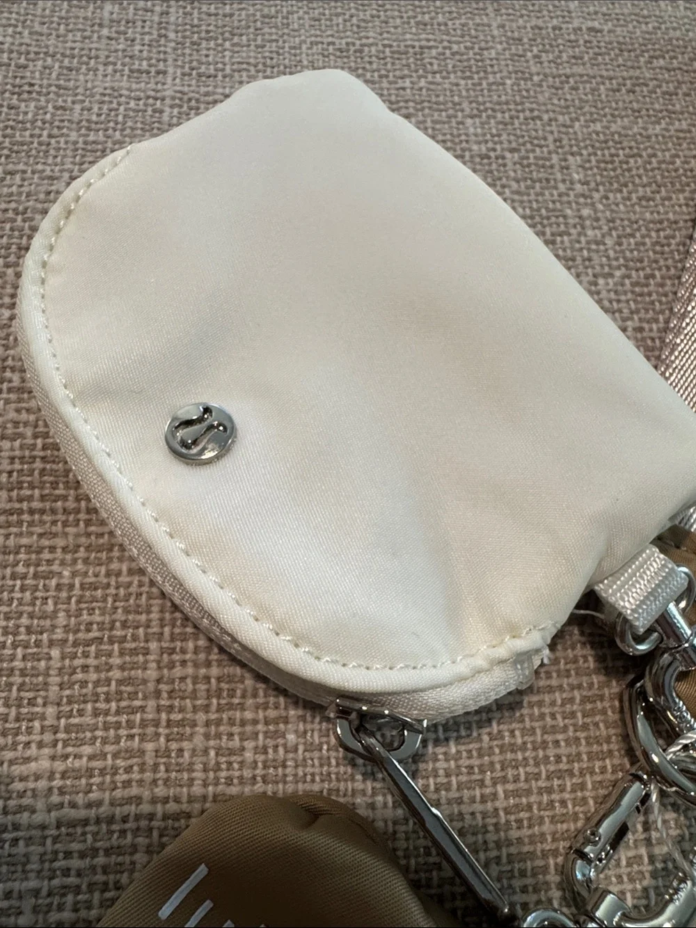 lululemon athletica Dual Pouch Keychain Strap - Tan & Cream